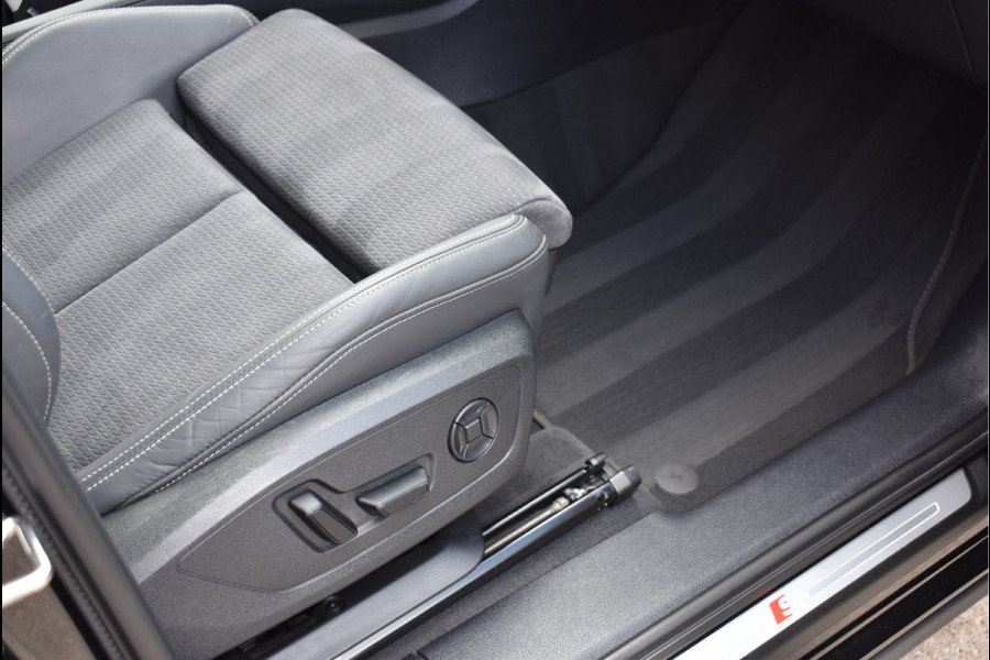 Audi Q3 Sportback 45 TFSI e S-Line 245 Pk Pano Memory Sfeer Leder Matrix Led Keyless Camera Trekhaak 20 Inch