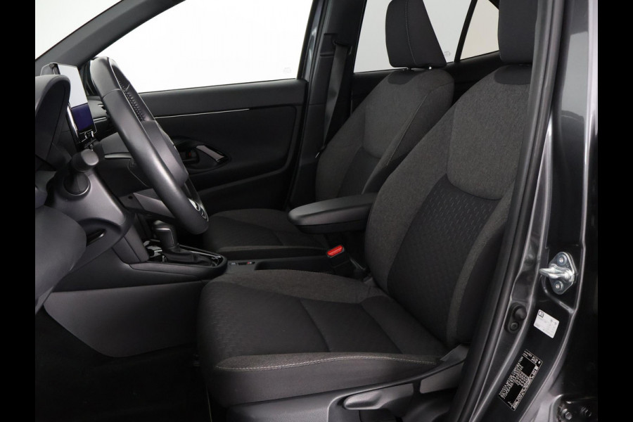 Toyota Yaris Cross 1.5 Hybrid 115 Dynamic Luxury | Stuur & Stoel Verwarming | Parkeersensoren | Adaptieve Cruise Control