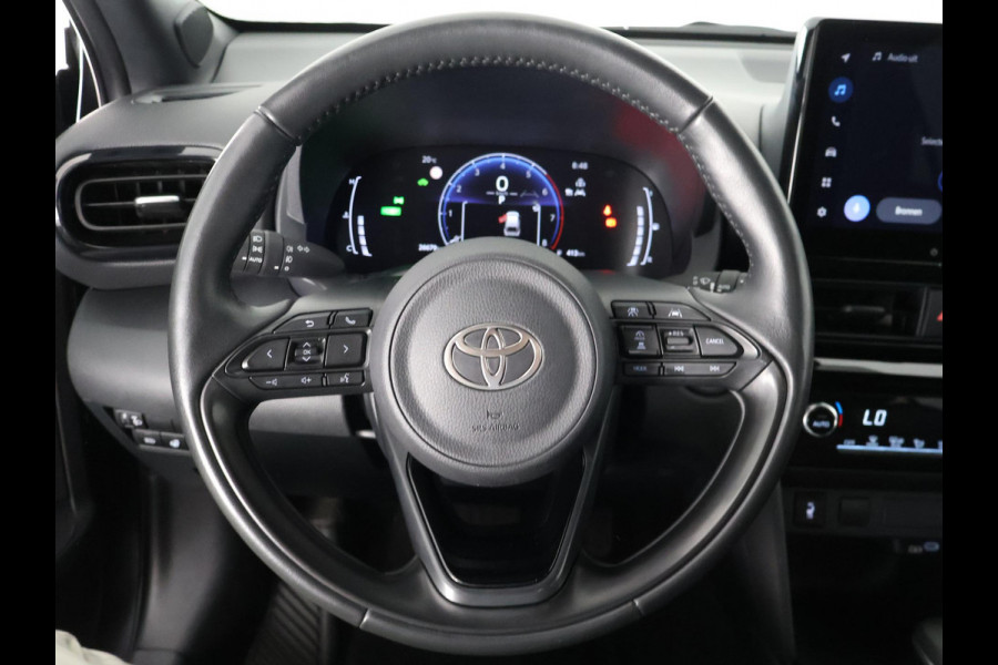 Toyota Yaris Cross 1.5 Hybrid 115 Dynamic Luxury | Stuur & Stoel Verwarming | Parkeersensoren | Adaptieve Cruise Control