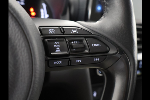 Toyota Yaris Cross 1.5 Hybrid 115 Dynamic Luxury | Stuur & Stoel Verwarming | Parkeersensoren | Adaptieve Cruise Control