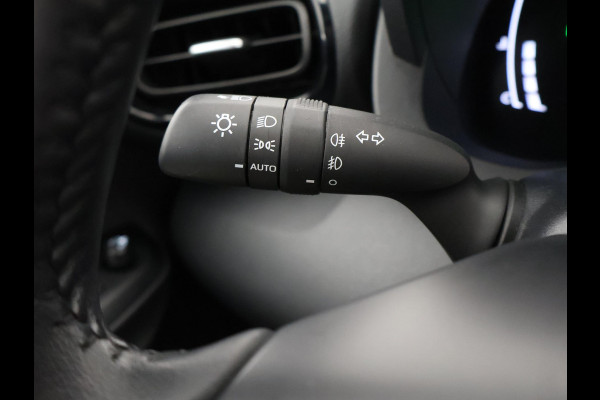 Toyota Yaris Cross 1.5 Hybrid 115 Dynamic Luxury | Stuur & Stoel Verwarming | Parkeersensoren | Adaptieve Cruise Control