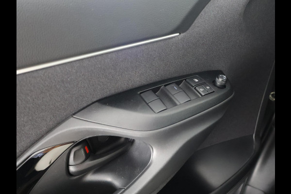 Toyota Yaris Cross 1.5 Hybrid 115 Dynamic Luxury | Stuur & Stoel Verwarming | Parkeersensoren | Adaptieve Cruise Control