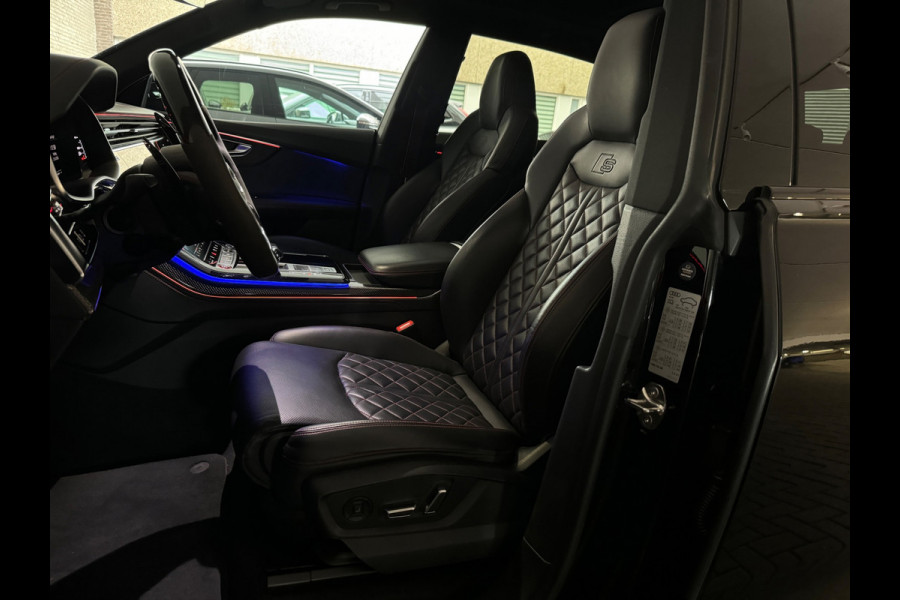 Audi Q8 4.0 TFSI SQ8 quattro Carbon|Massage|Trekhaak|Sfeer|Nachtzicht
