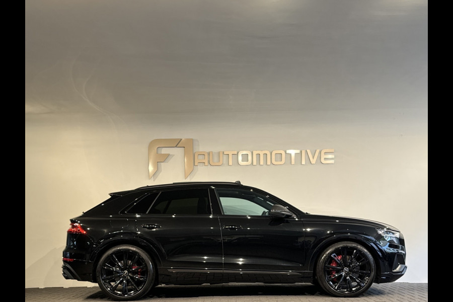 Audi Q8 4.0 TFSI SQ8 quattro Carbon|Massage|Trekhaak|Sfeer|Nachtzicht