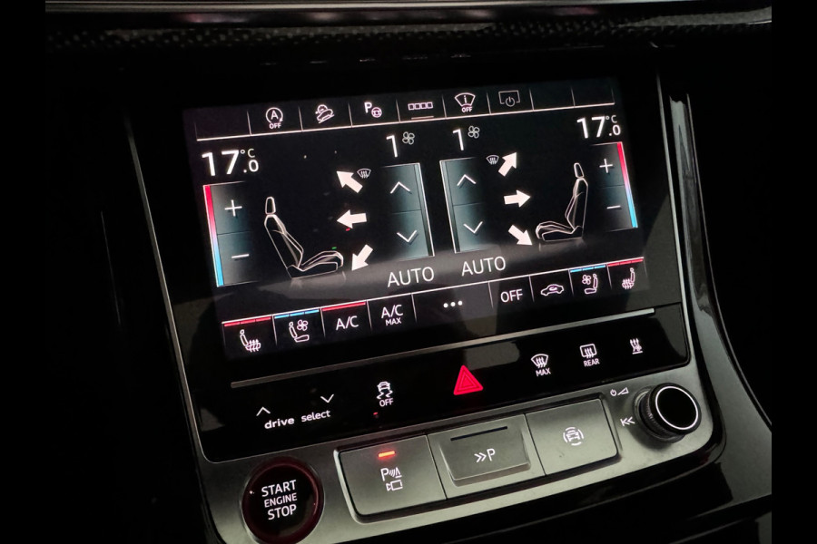 Audi Q8 4.0 TFSI SQ8 quattro Carbon|Massage|Trekhaak|Sfeer|Nachtzicht