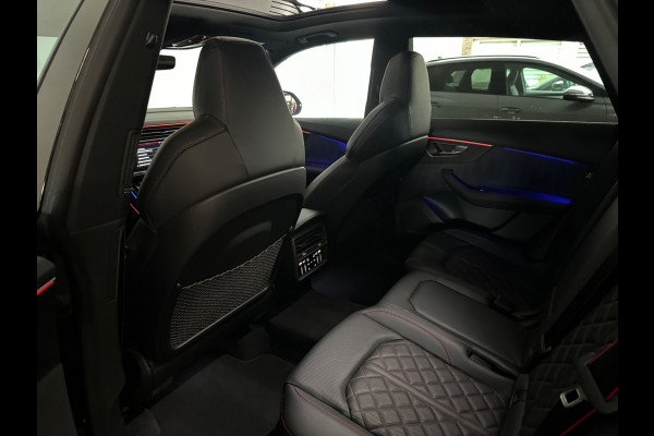 Audi Q8 4.0 TFSI SQ8 quattro Carbon|Massage|Trekhaak|Sfeer|Nachtzicht