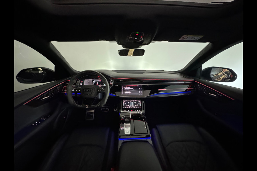 Audi Q8 4.0 TFSI SQ8 quattro Carbon|Massage|Trekhaak|Sfeer|Nachtzicht