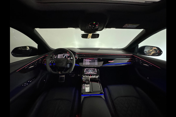 Audi Q8 4.0 TFSI SQ8 quattro Carbon|Massage|Trekhaak|Sfeer|Nachtzicht