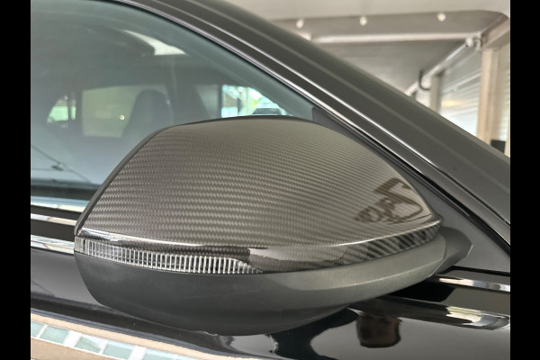 Audi Q8 4.0 TFSI SQ8 quattro Carbon|Massage|Trekhaak|Sfeer|Nachtzicht