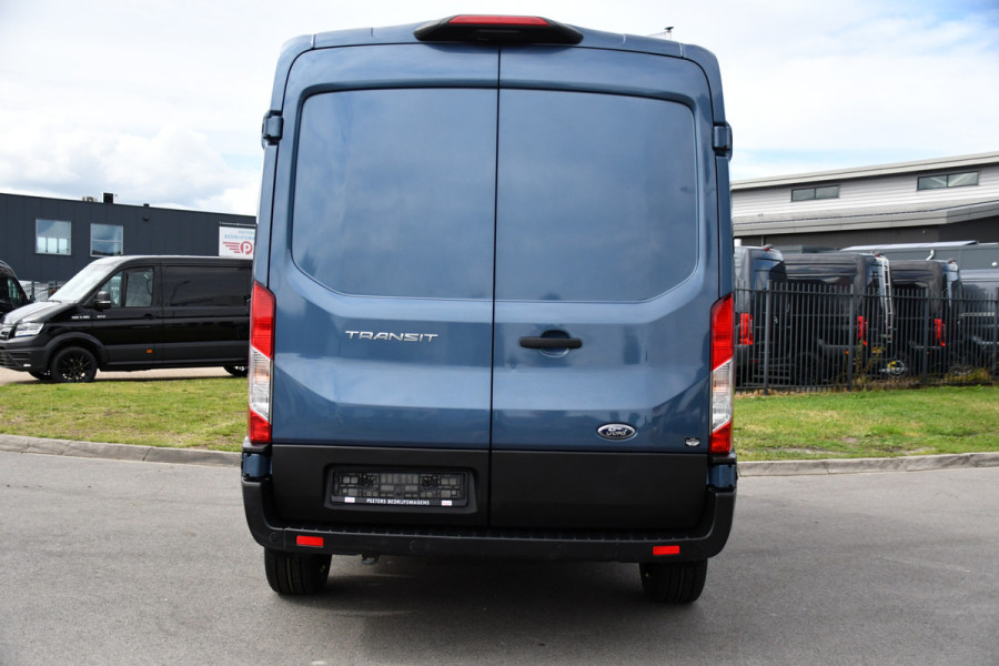 Ford Transit 350 2.0 TDCI L2H2 PB Edition Camera, Cruise, Carplay, 170pk, Stoelverwarming, Automaat, 2 x schuifdeur, LED, Sensoren, Multimedia, Uniek!