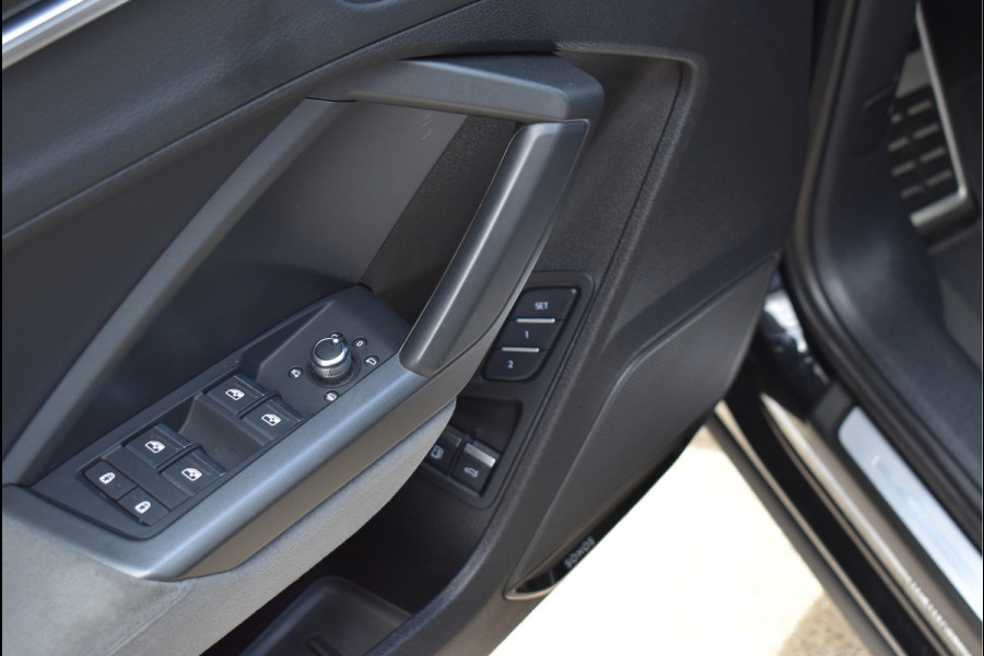 Audi Q3 Sportback 45 TFSI e S-Line 245 Pk Pano Memory Sfeer Leder Matrix Led Keyless Camera Trekhaak 20 Inch