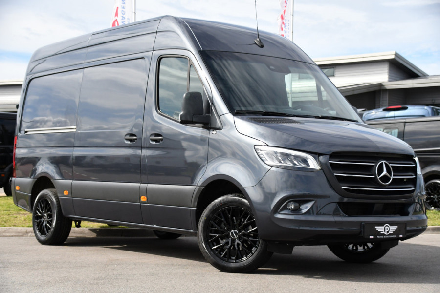 Mercedes-Benz Sprinter 317 1.9 CDI L2H2 RWD PB Edition Camera, Cruise, Carplay, 3500kg Trekhaak, LED, 170pk, 10,5'' Mbux, Geveerde stoel, Multimedia, Uniek!