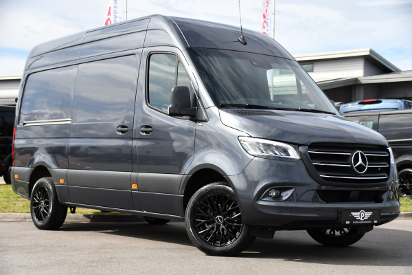 Mercedes-Benz Sprinter 317 1.9 CDI L2H2 RWD PB Edition Camera, Cruise, Carplay, 3500kg Trekhaak, LED, 170pk, 10,5'' Mbux, Geveerde stoel, Multimedia, Uniek!