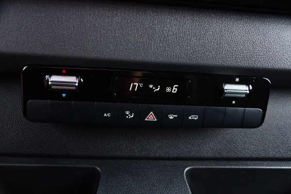 Mercedes-Benz Sprinter 317 1.9 CDI L2H2 RWD PB Edition Camera, Cruise, Carplay, 3500kg Trekhaak, LED, 170pk, 10,5'' Mbux, Geveerde stoel, Multimedia, Uniek!
