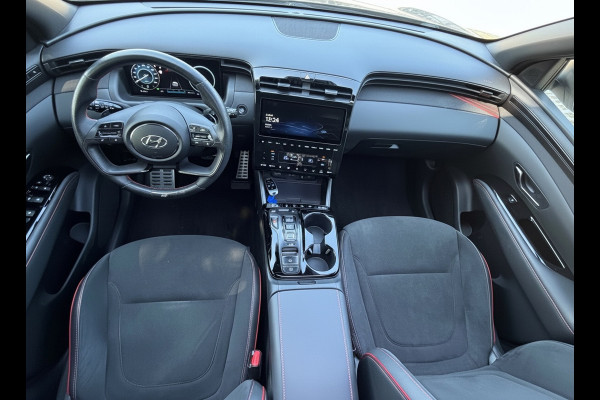 Hyundai Tucson 1.6 T-GDI PHEV N Line Sky 4WD, panoramadak, 360 camera, lederen sportinterieur, afn.trekhaak, vol opties! 1 e eigen