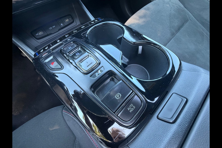 Hyundai Tucson 1.6 T-GDI PHEV N Line Sky 4WD, panoramadak, 360 camera, lederen sportinterieur, afn.trekhaak, vol opties! 1 e eigen