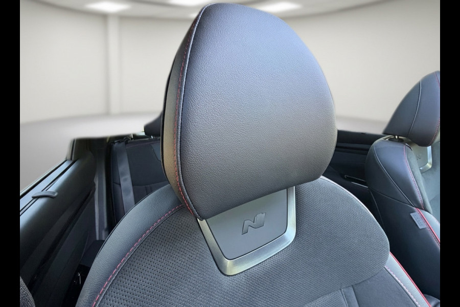 Hyundai Tucson 1.6 T-GDI PHEV N Line Sky 4WD, panoramadak, 360 camera, lederen sportinterieur, afn.trekhaak, vol opties! 1 e eigen