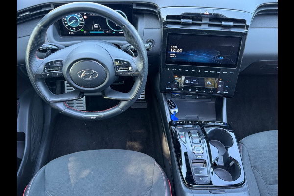 Hyundai Tucson 1.6 T-GDI PHEV N Line Sky 4WD, panoramadak, 360 camera, lederen sportinterieur, afn.trekhaak, vol opties! 1 e eigen