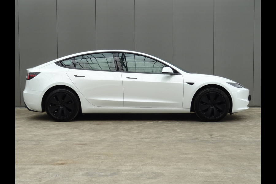 Tesla Model 3 RWD HIGHLAND * LEER * VENTILATIE * SFEER * 19 INCH !!