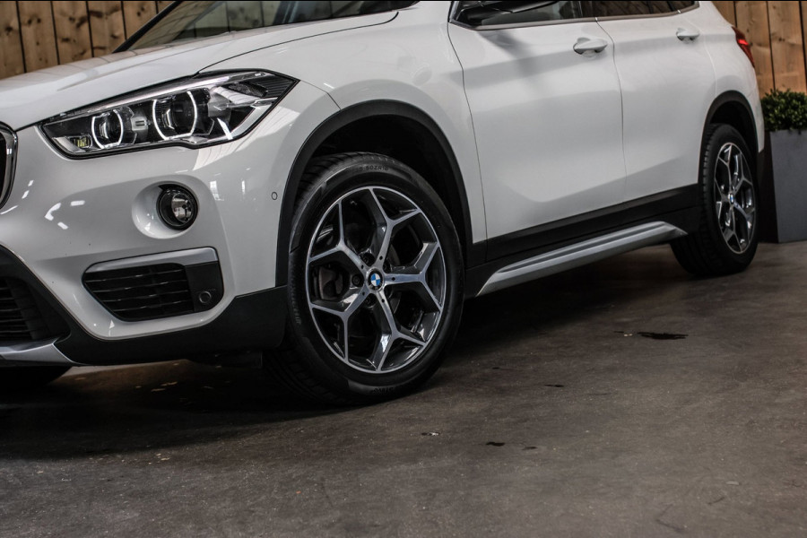 BMW X1 SDrive18d High Executive *Pano*Camera*Leder*Led*