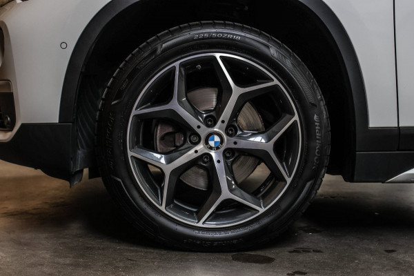 BMW X1 SDrive18d High Executive *Pano*Camera*Leder*Led*