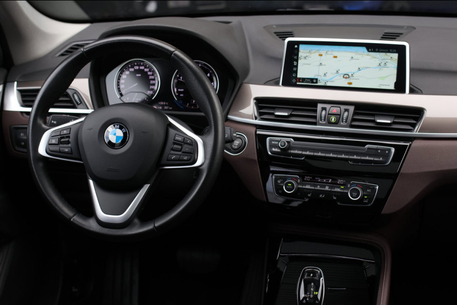 BMW X1 SDrive18d High Executive *Pano*Camera*Leder*Led*