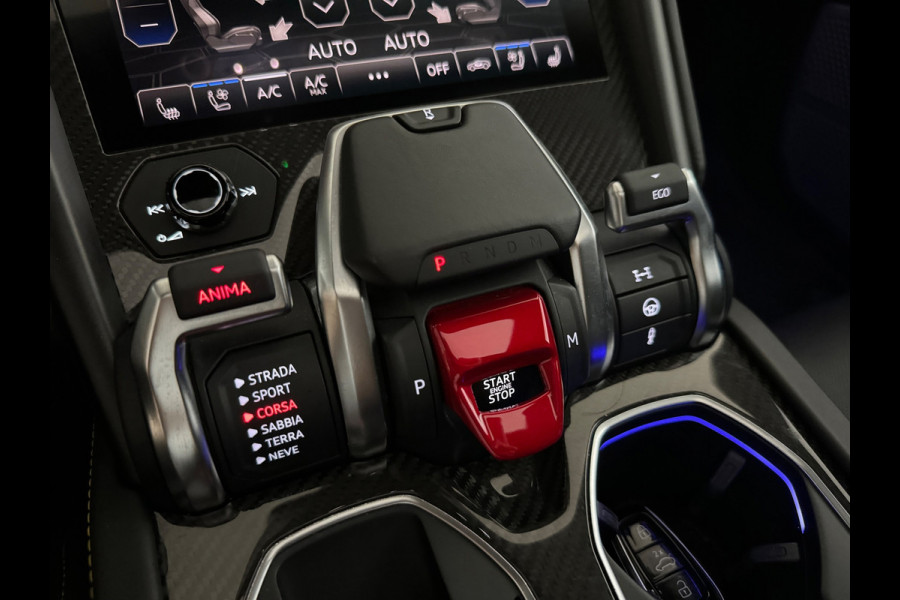 Lamborghini Urus 4.0 V8 Pano|Carbon|B&O 3D|Massage|Memory