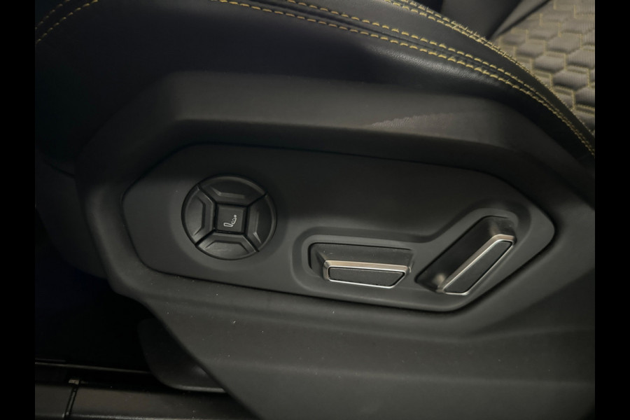 Lamborghini Urus 4.0 V8 Pano|Carbon|B&O 3D|Massage|Memory