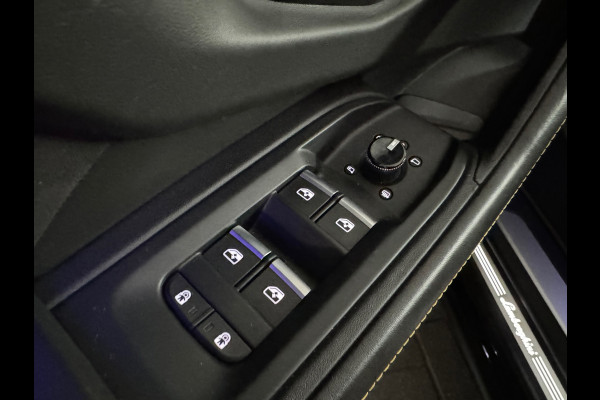 Lamborghini Urus 4.0 V8 Pano|Carbon|B&O 3D|Massage|Memory