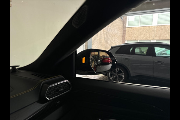 Lamborghini Urus 4.0 V8 Pano|Carbon|B&O 3D|Massage|Memory