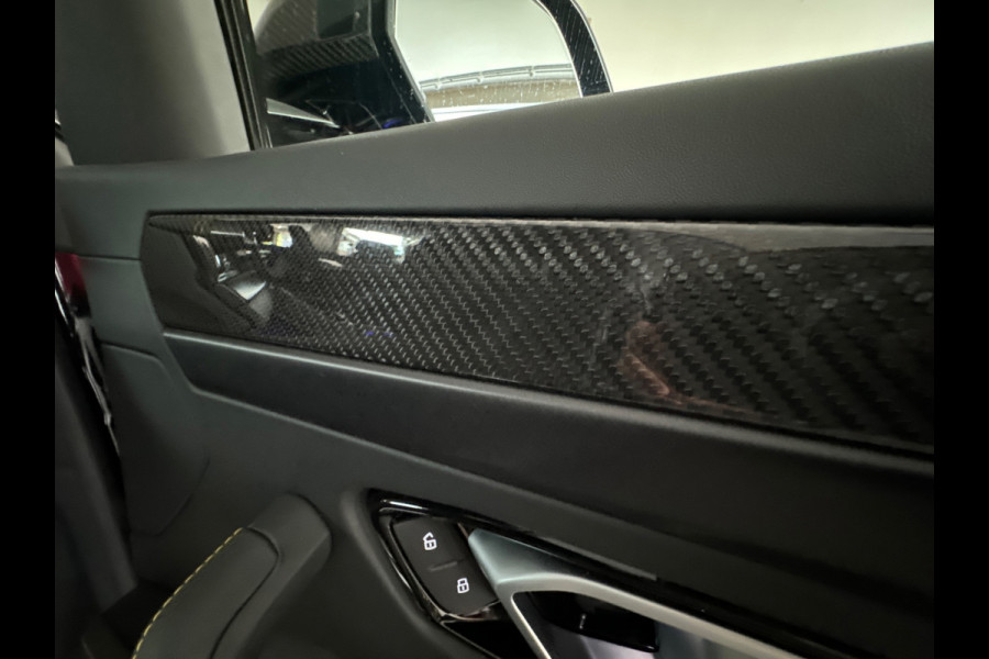 Lamborghini Urus 4.0 V8 Pano|Carbon|B&O 3D|Massage|Memory