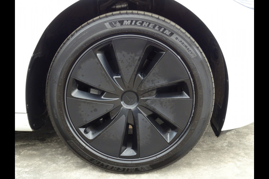 Tesla Model 3 RWD HIGHLAND * LEER * VENTILATIE * SFEER * 19 INCH !!