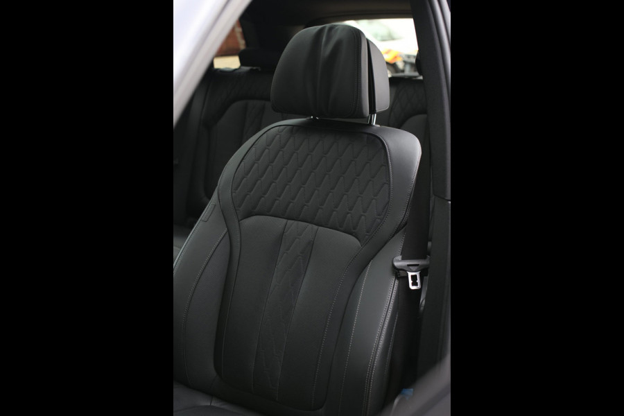 BMW X5 XDrive45e M-Sport *Pano*Massage*H/K*Laser*360 Camera*Head-up*