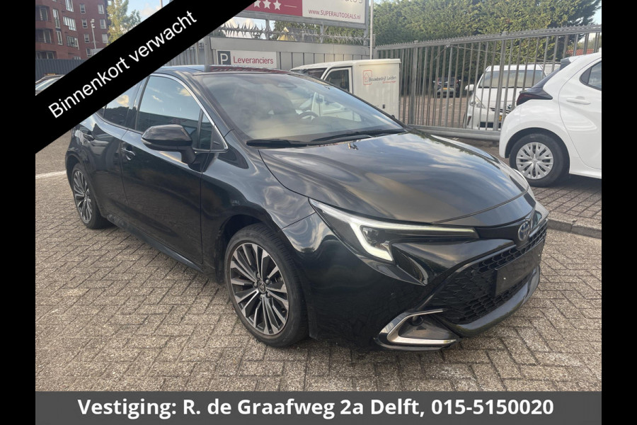Toyota Corolla Hybrid 140 Dynamic | Parkeersensor voor en achter | Navigatie | Stoelverwarming | Apple Carplay & AndroidAUTO