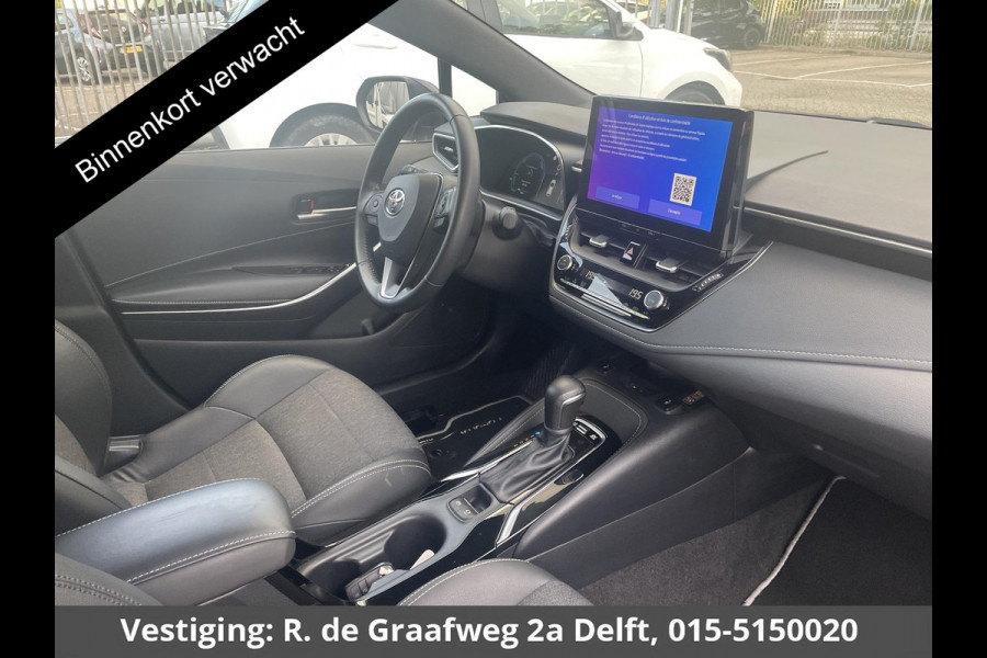 Toyota Corolla Hybrid 140 Dynamic | Parkeersensor voor en achter | Navigatie | Stoelverwarming | Apple Carplay & AndroidAUTO
