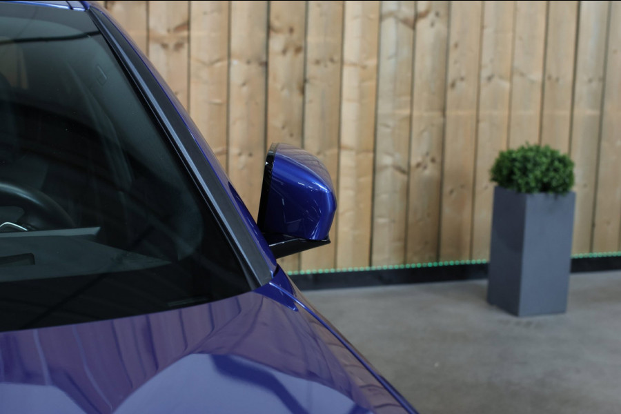 BMW 3-serie 330e xDrive M-Sport Pro *Pano*H/K*Camera*Head-Up*Comforttoegang*