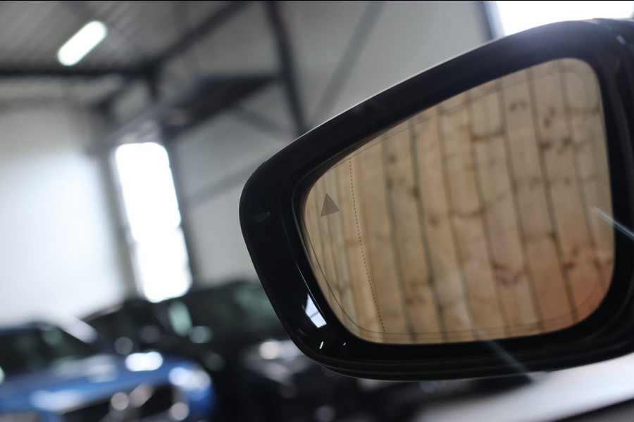 BMW 3-serie 330e xDrive M-Sport Pro *Pano*H/K*Camera*Head-Up*Comforttoegang*