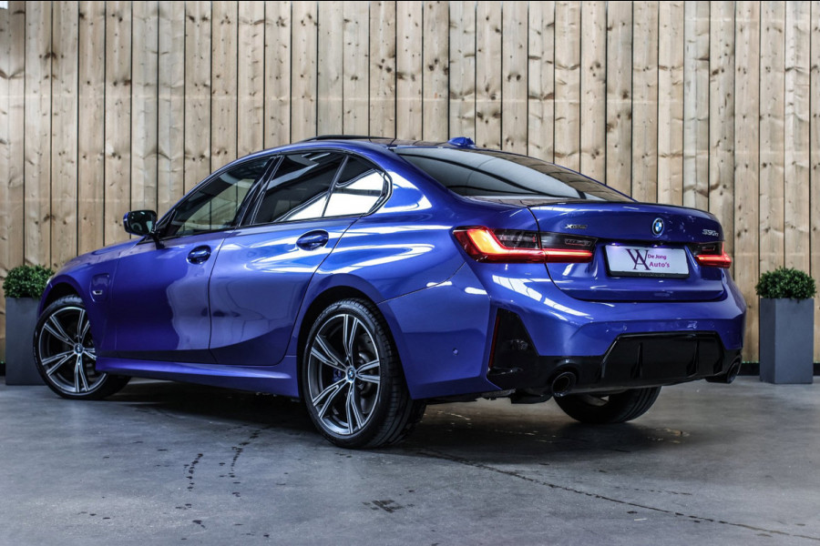 BMW 3-serie 330e xDrive M-Sport Pro *Pano*H/K*Camera*Head-Up*Comforttoegang*