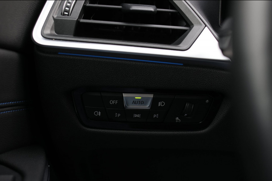 BMW 3-serie 330e xDrive M-Sport Pro *Pano*H/K*Camera*Head-Up*Comforttoegang*