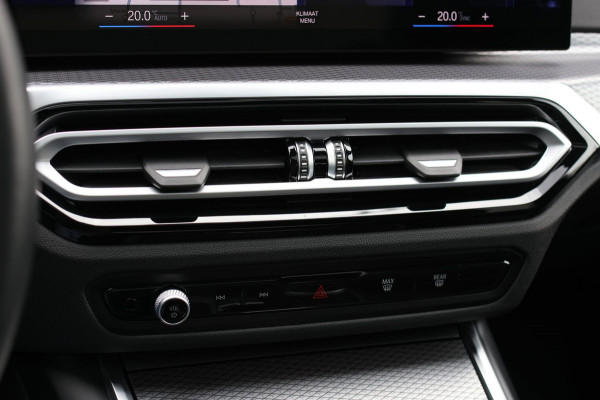 BMW 3-serie 330e xDrive M-Sport Pro *Pano*H/K*Camera*Head-Up*Comforttoegang*