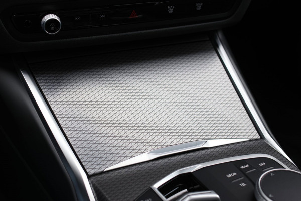 BMW 3-serie 330e xDrive M-Sport Pro *Pano*H/K*Camera*Head-Up*Comforttoegang*