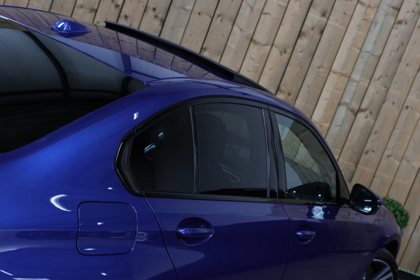 BMW 3-serie 330e xDrive M-Sport Pro *Pano*H/K*Camera*Head-Up*Comforttoegang*