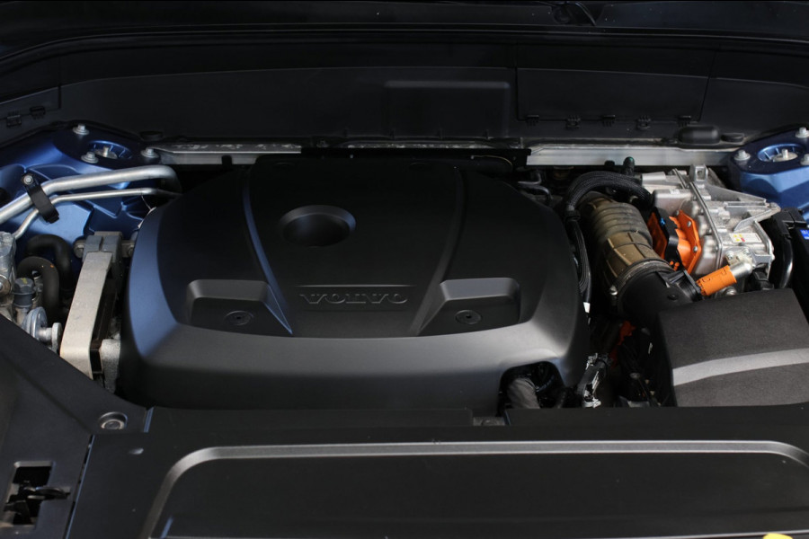 Volvo XC90 2.0 T8 Twin Engine AWD R-Design *Polestar*Pano*B&W*Massage*Luchtvering*