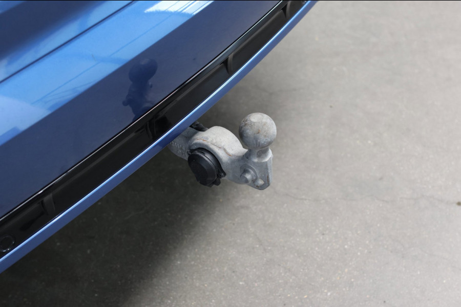 Volvo XC90 2.0 T8 Twin Engine AWD R-Design *Polestar*Pano*B&W*Massage*Luchtvering*