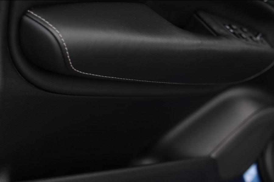 Volvo XC90 2.0 T8 Twin Engine AWD R-Design *Polestar*Pano*B&W*Massage*Luchtvering*