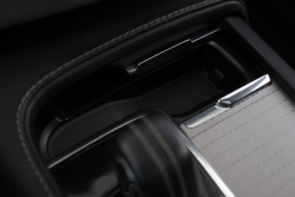 Volvo XC90 2.0 T8 Twin Engine AWD R-Design *Polestar*Pano*B&W*Massage*Luchtvering*
