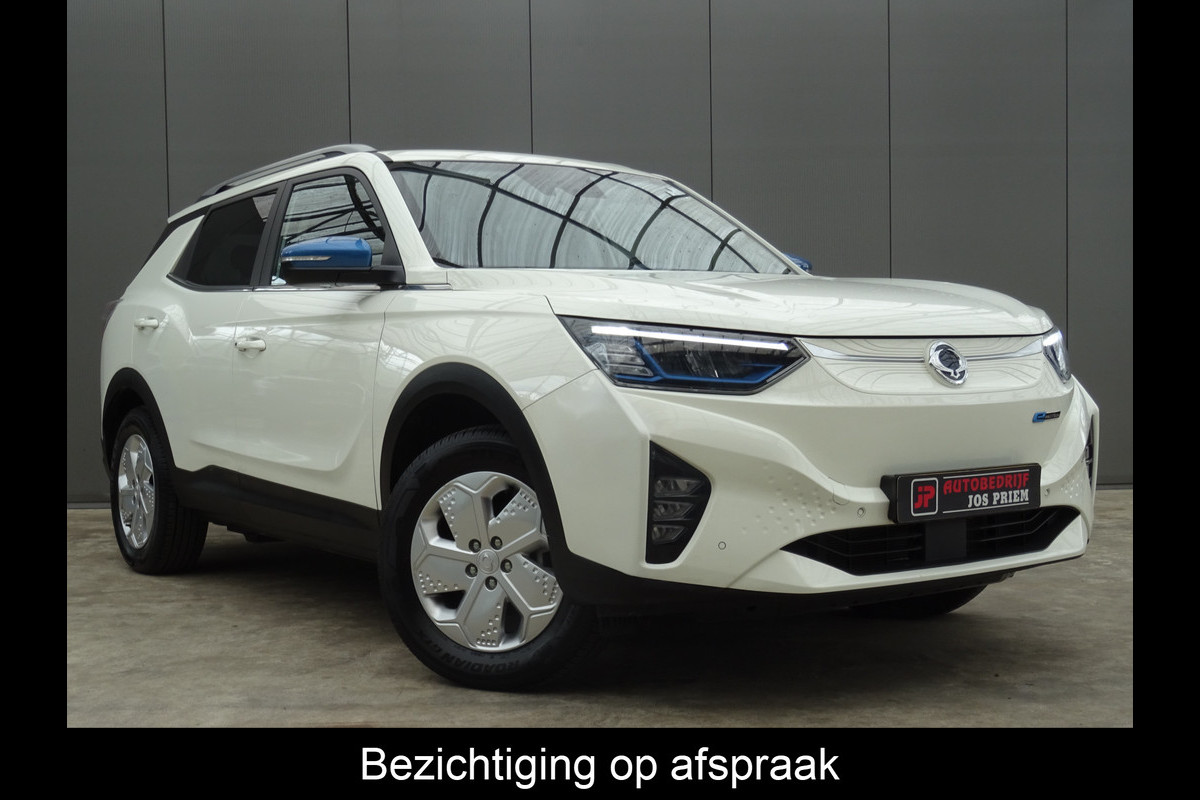 SsangYong Korando E-Motion Platinum 2WD * 326 KM ACCURADIUS * LUXE UITV. !!