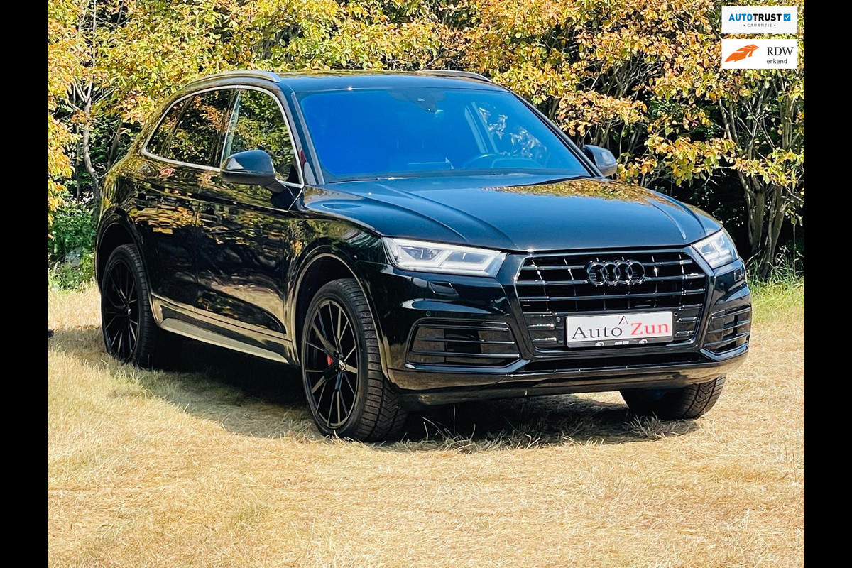 Audi Q5 2.0 TFSI quattro Sport S Line Black Edition/Pano/Leer/Navi/252pk