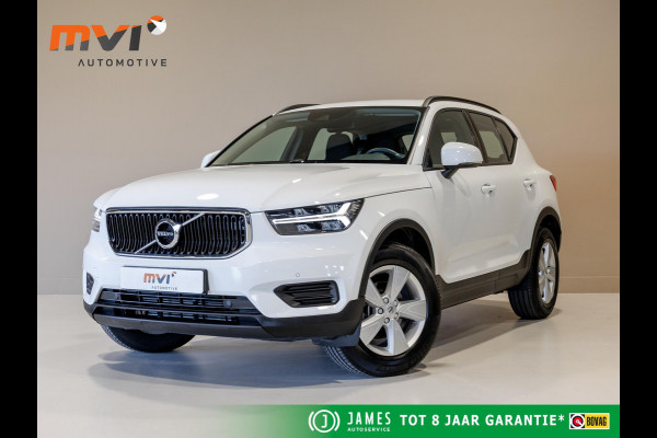 Volvo XC40 1.5 T2 Momentum Core 129pk / Achteruitrijcamera / Trekhaak / cruise control / Navigatie / Apple carplay /