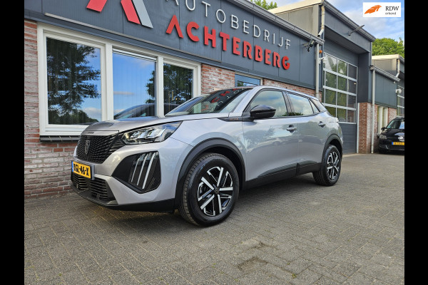 Peugeot 2008 1.2 Hybrid 136 Style Carplay! LED! Automaat! Cruise Control! Mooie/Nette Auto!